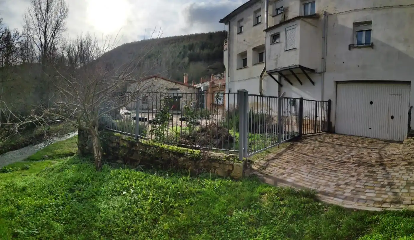 Casa con giardino in vendita a Calle la Villa 33, imagen 2