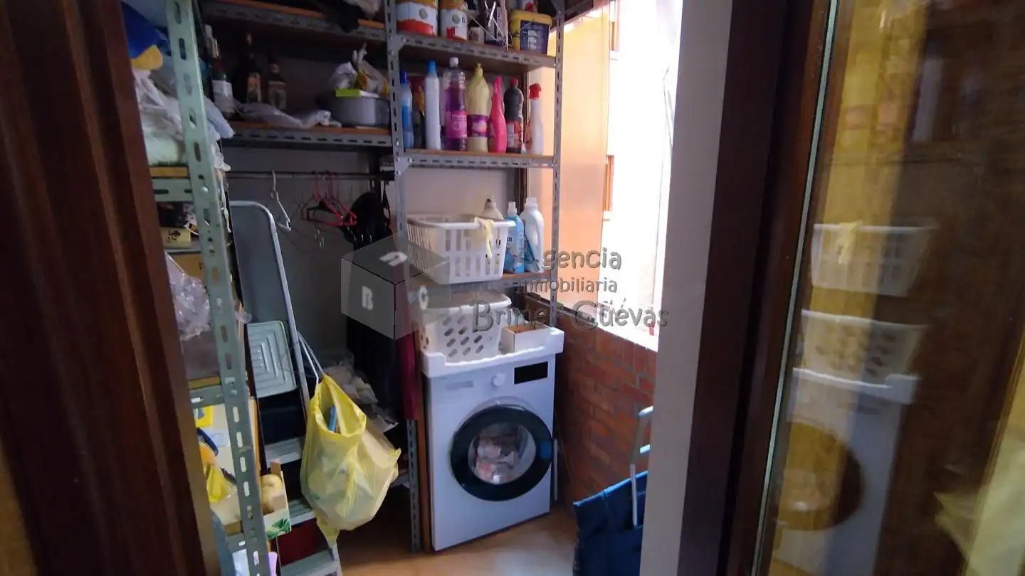 Pis en venda en Oviedo  amb Calefacció i Terrassa