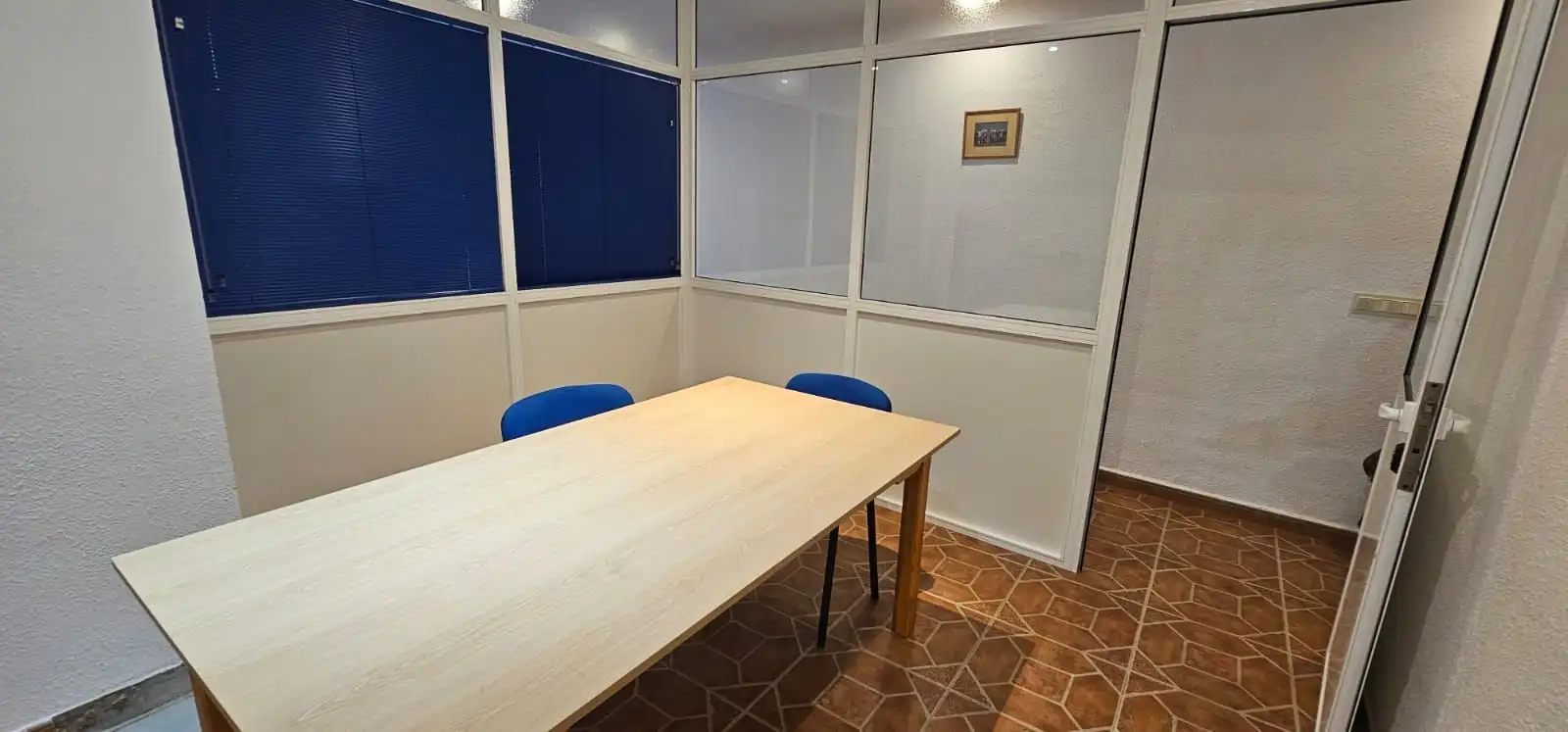 Local comercial en venda a AGUILAS 8, imagen 5
