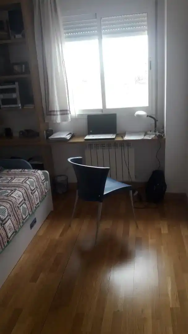 Dormitori de Pis en venda en Badajoz amb Aire condicionat, Jardí privat i Parquet