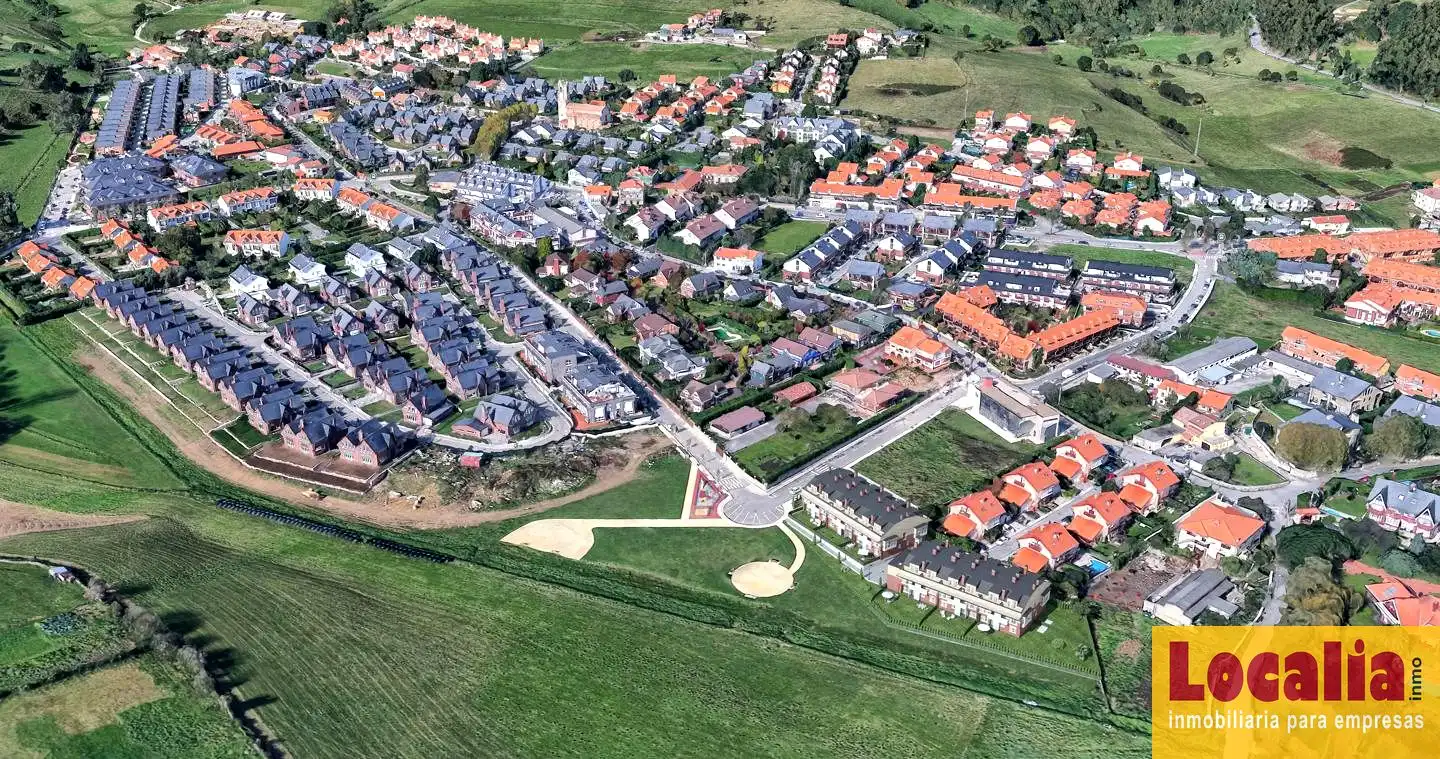 Planta baixa en venda a Mortera
