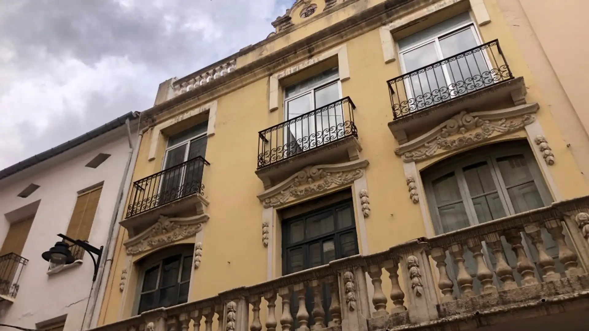 Vista exterior de Edificio en venta en Albaida