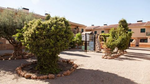 Foto 2 de Casa adosada en venta en Rosa Chacel, 14, Urbanizaciones, Alhendín