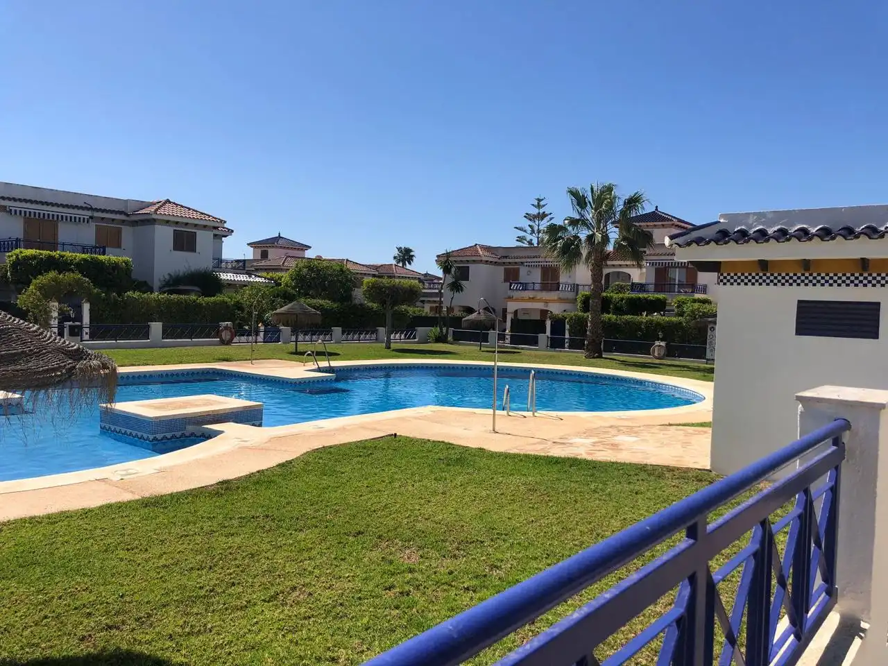 Schwimmbecken von Wohnung zur Miete in Vera mit Klimaanlage, Terrasse und Möbliert