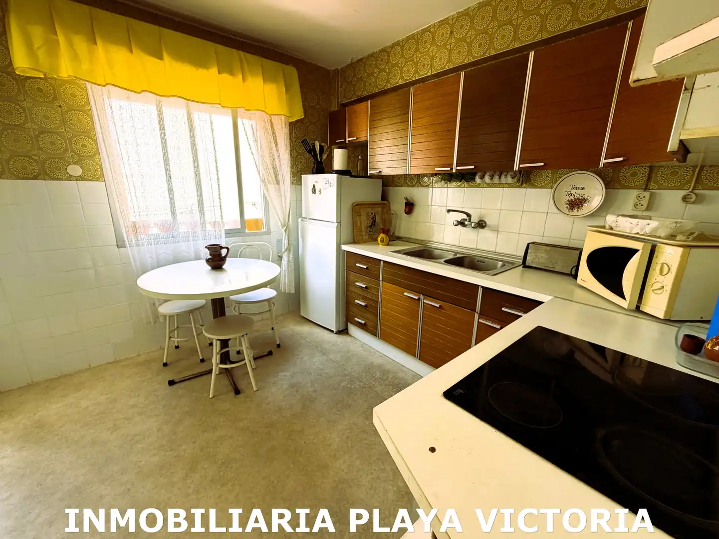 Kitchen of Flat for sale in Cádiz