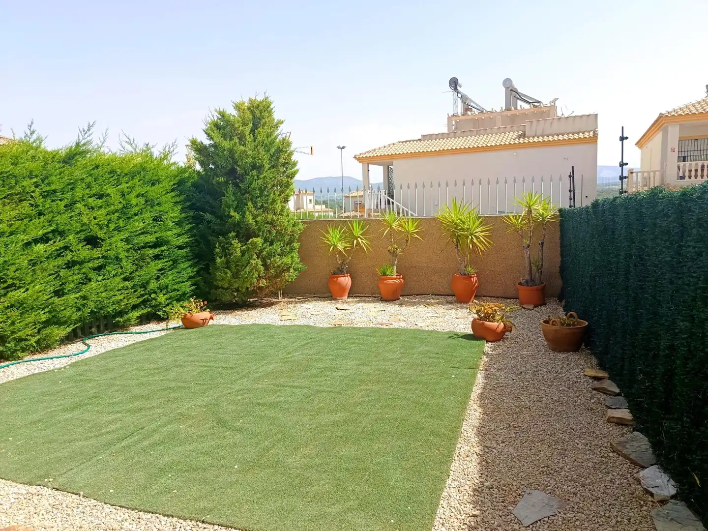 Terrassa de Casa adosada en venda en Castalla amb Jardí privat, Terrassa i Moblat