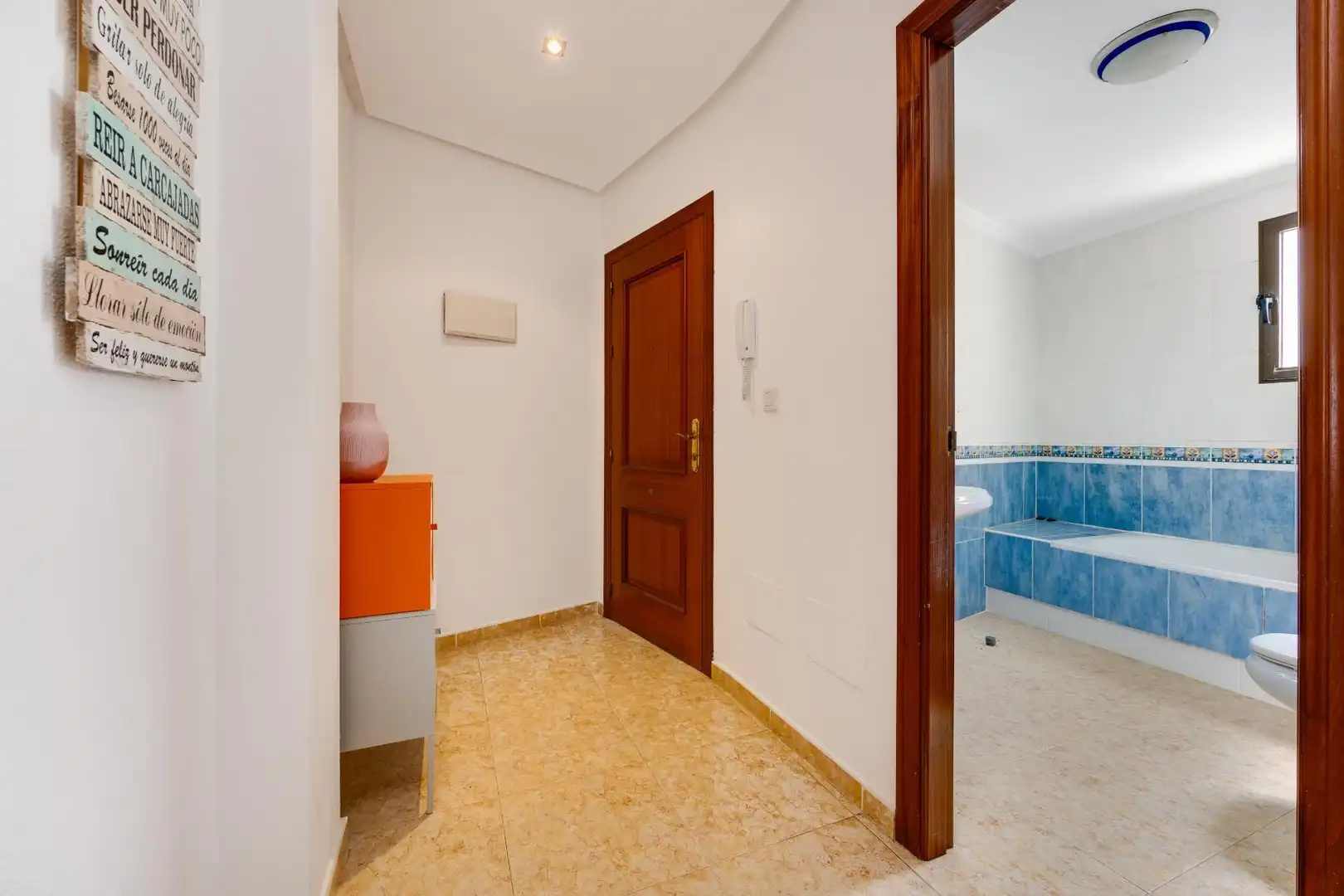 Apartament amb piscina en venda a San Miguel de Salinas, imagen 3