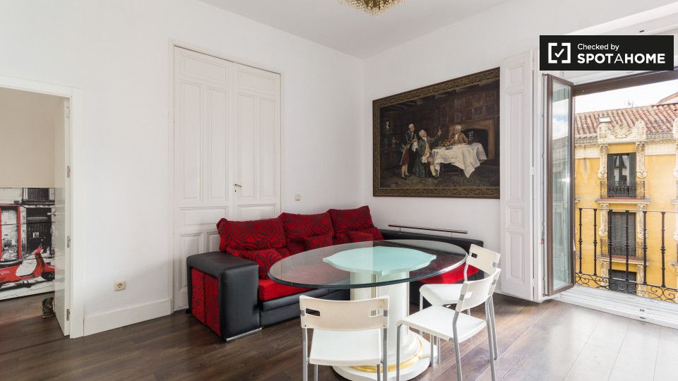 Piso de alquiler en Sol