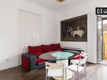 Wohnung mit Balkon zur Miete in Centro