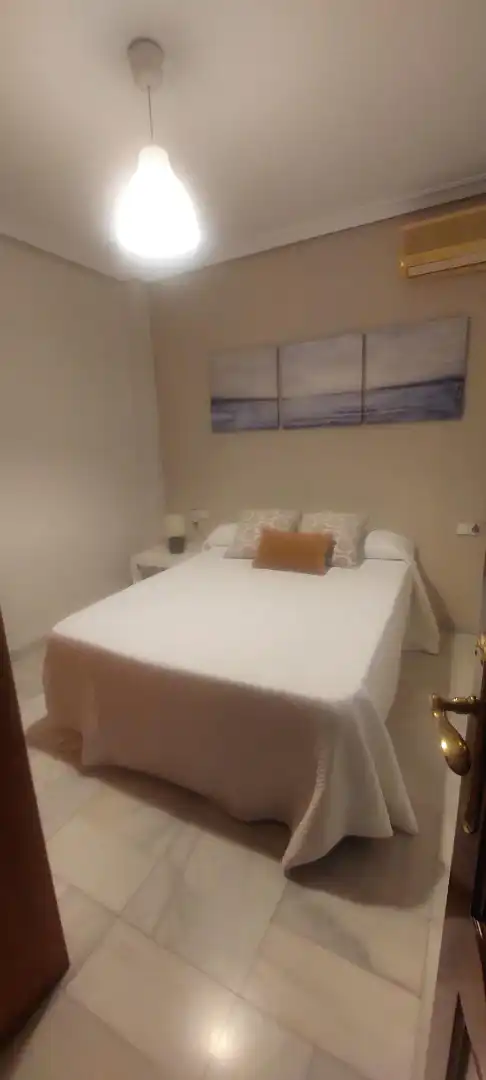 Bedroom of Houses for sale in Sevilla  with Air Conditioner and Balcony