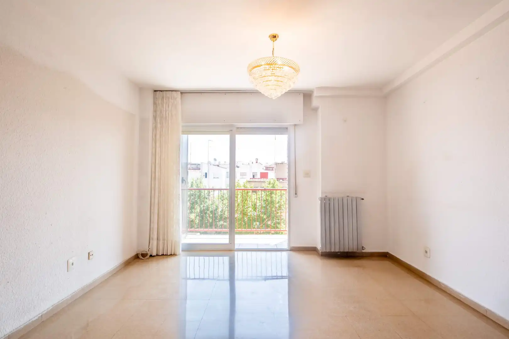 Sala d'estar de Pis en venda en Zaragoza amb Calefacció i Terrassa