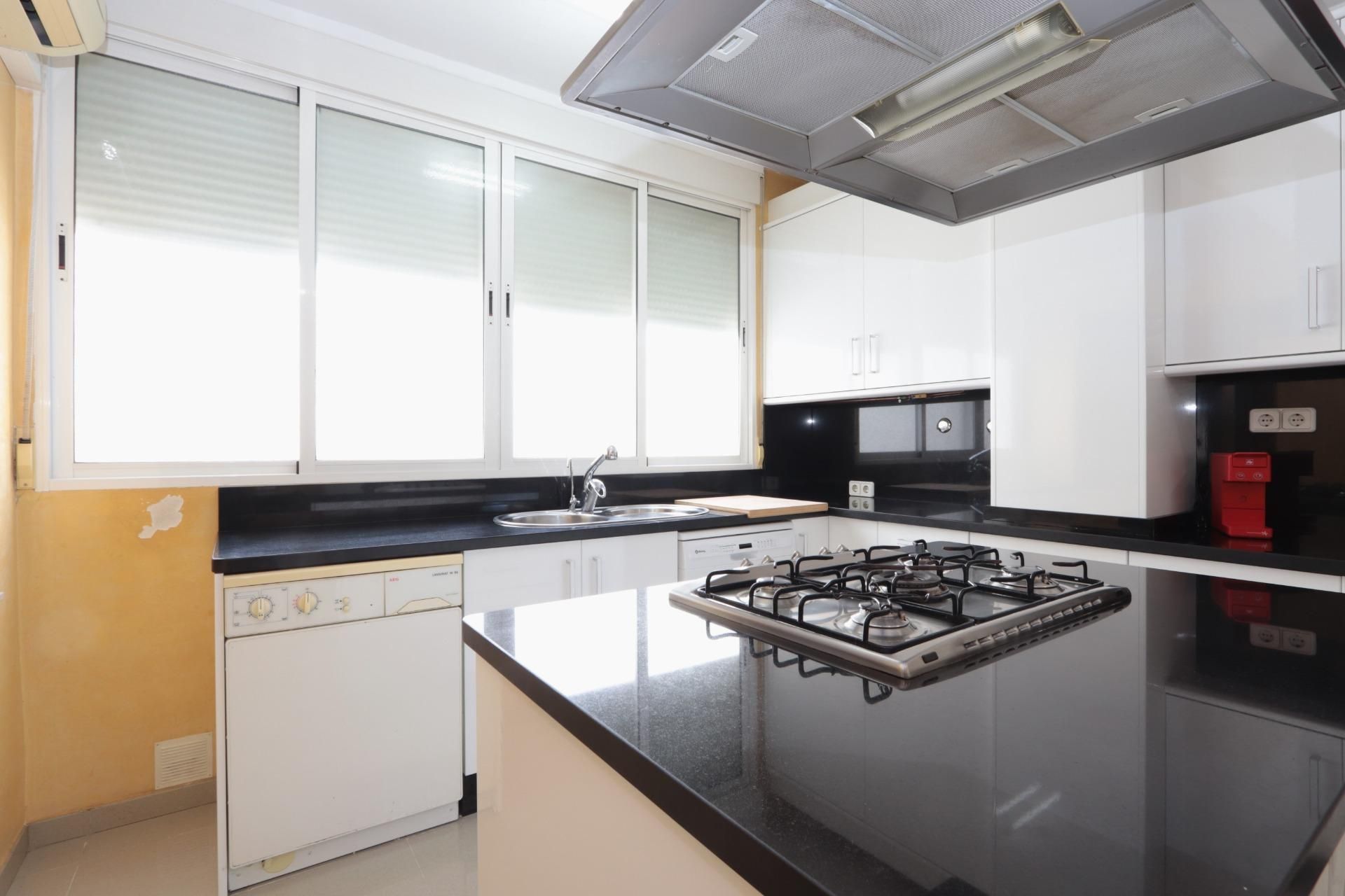 Kitchen of Flat for sale in Cartagena  with Heating