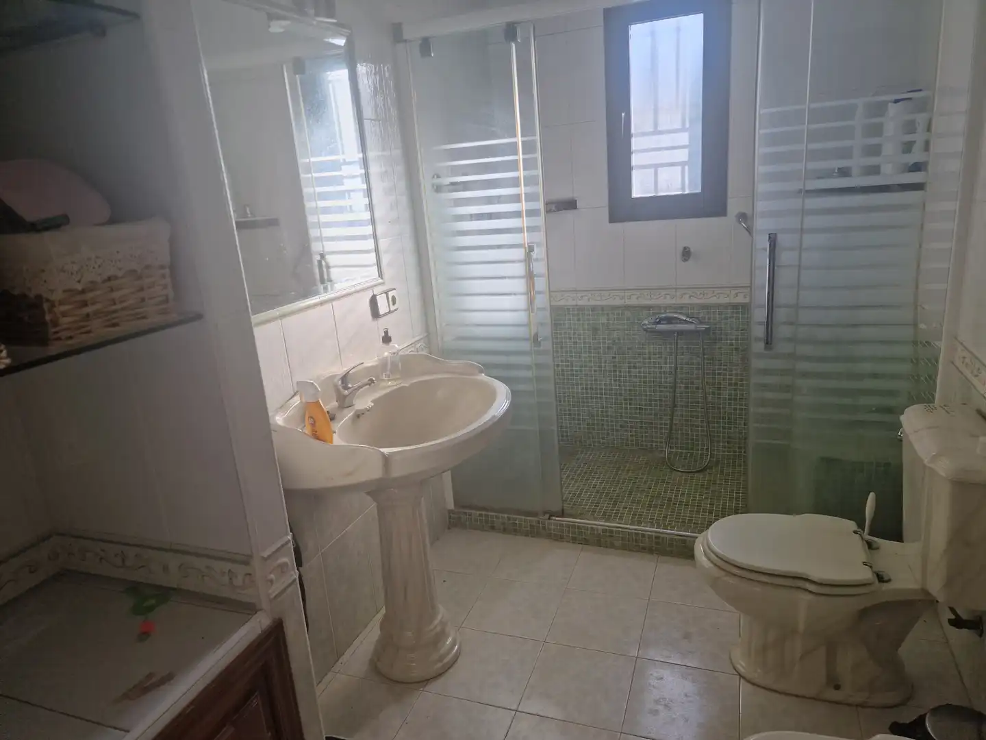 Bathroom of Country homes for sale in Umbrete  with Air Conditioner, Heating and Private garden