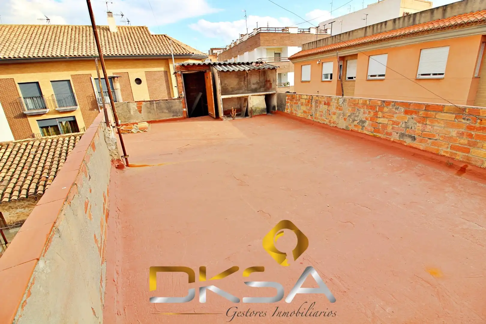 Casa con terraza en venta en Calle ARTANA, imagen 2