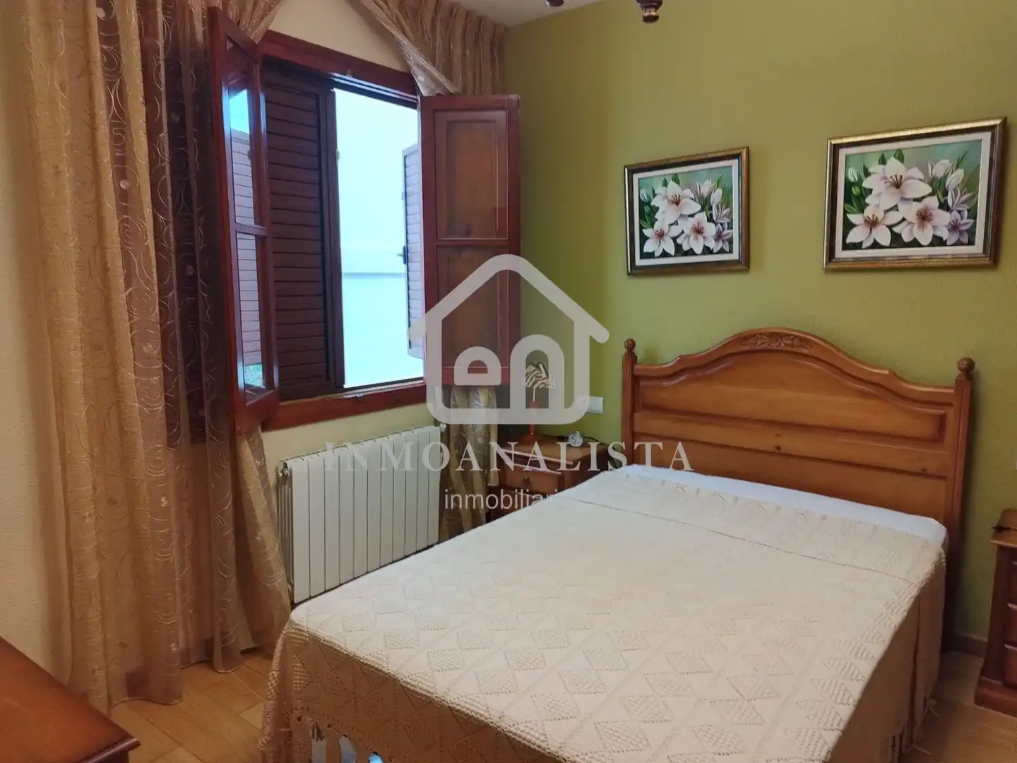 Dormitori de Casa o xalet en venda en Siete Aguas, Valencia