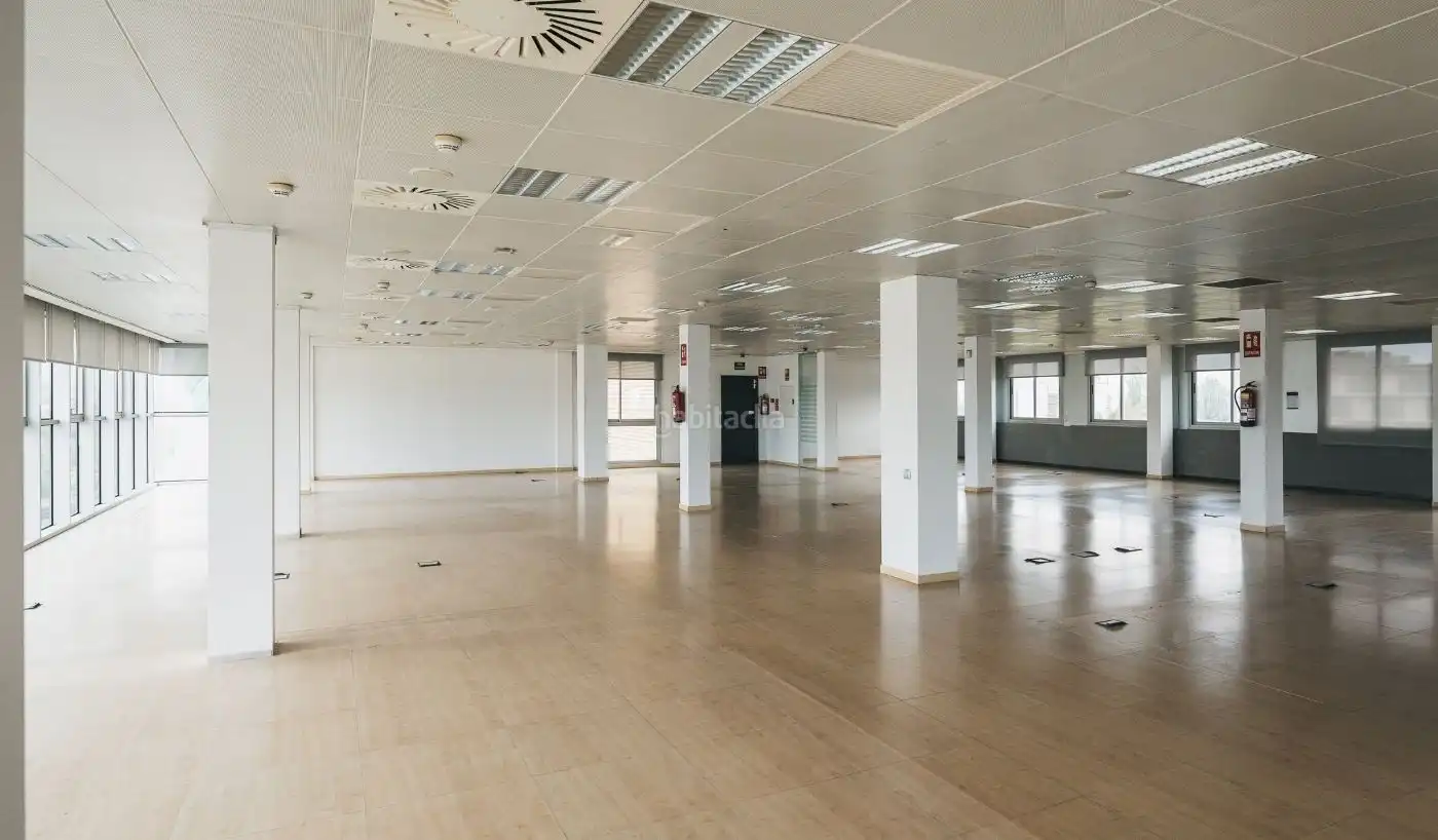 Bureau avec ascenseur à louer à Avinguda les Garrigues 46, imagen 12