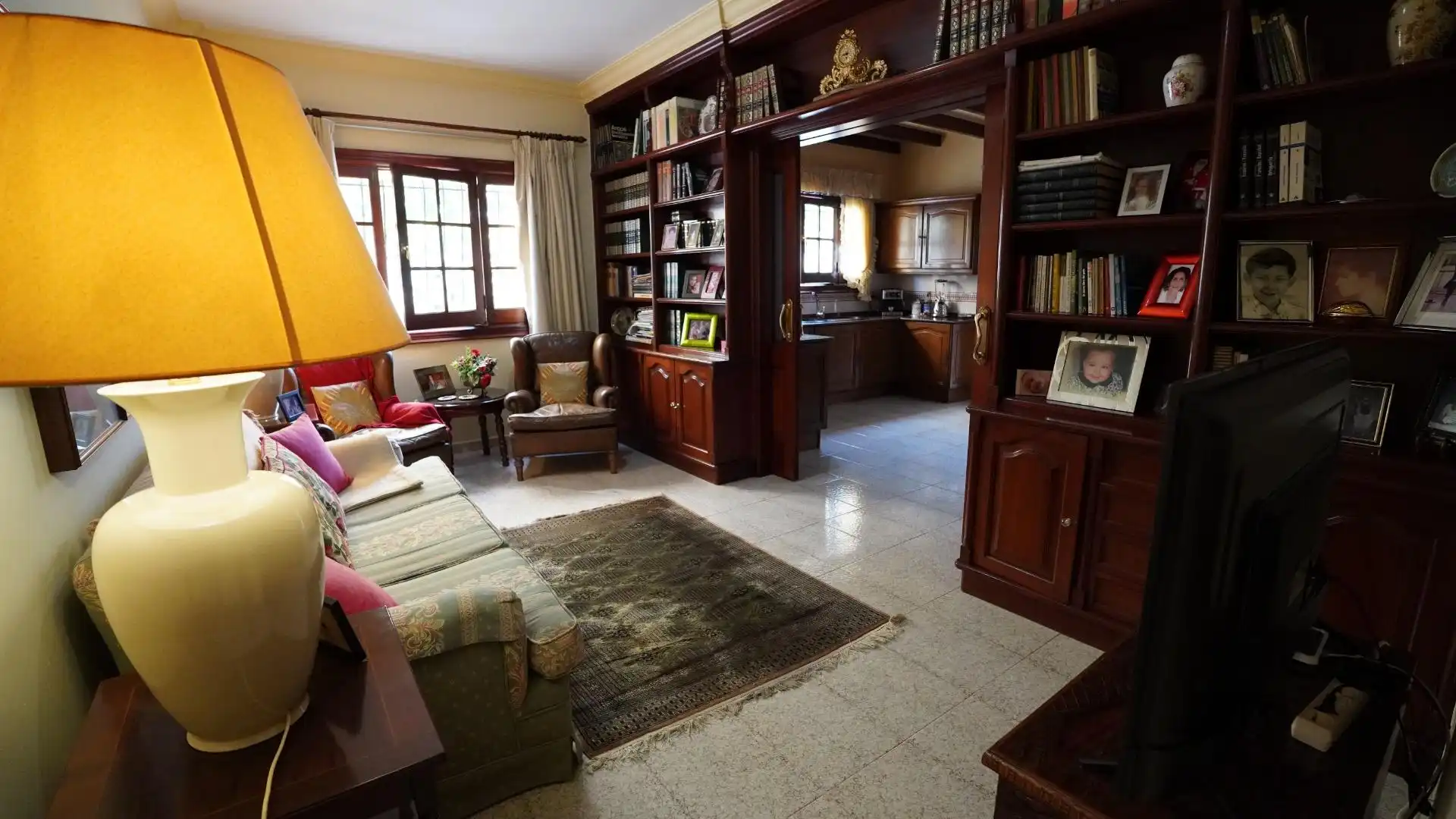 Living room of Houses for sale in Las Palmas de Gran Canaria  with Air Conditioner, Private garden and Terrace