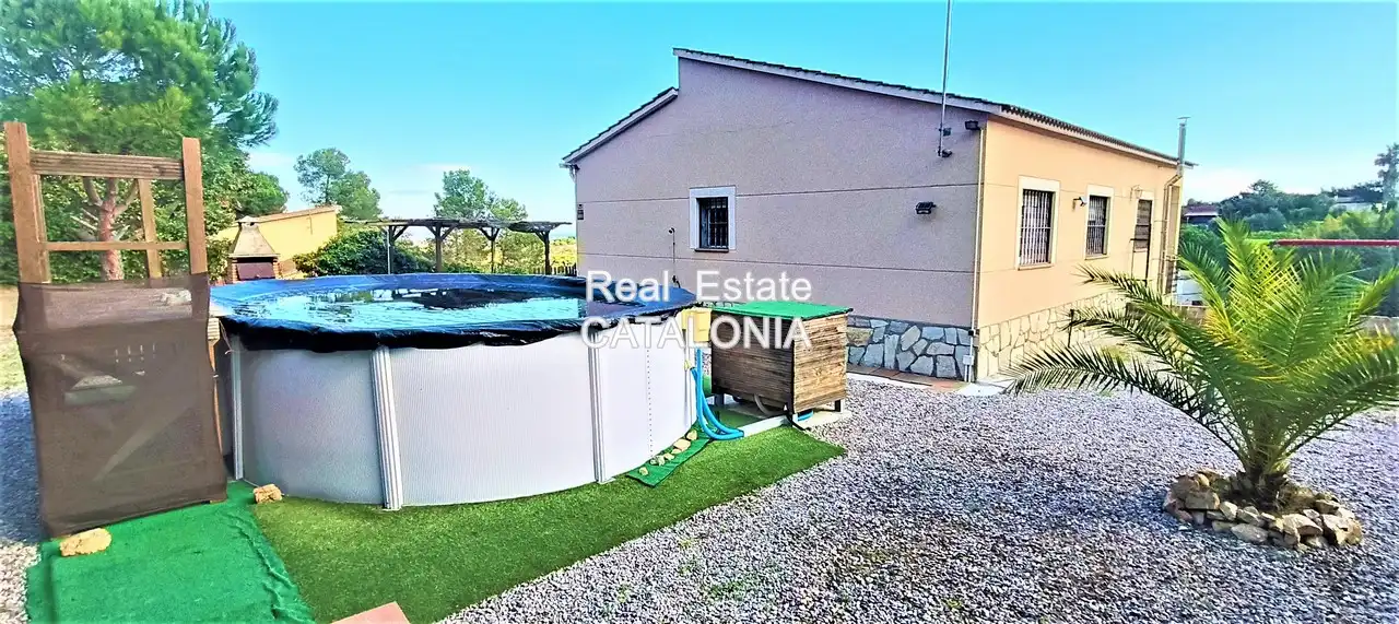 Außenansicht von Haus oder Chalet zum Verkauf in Lloret de Mar mit Heizung, Privatgarten und Terrasse