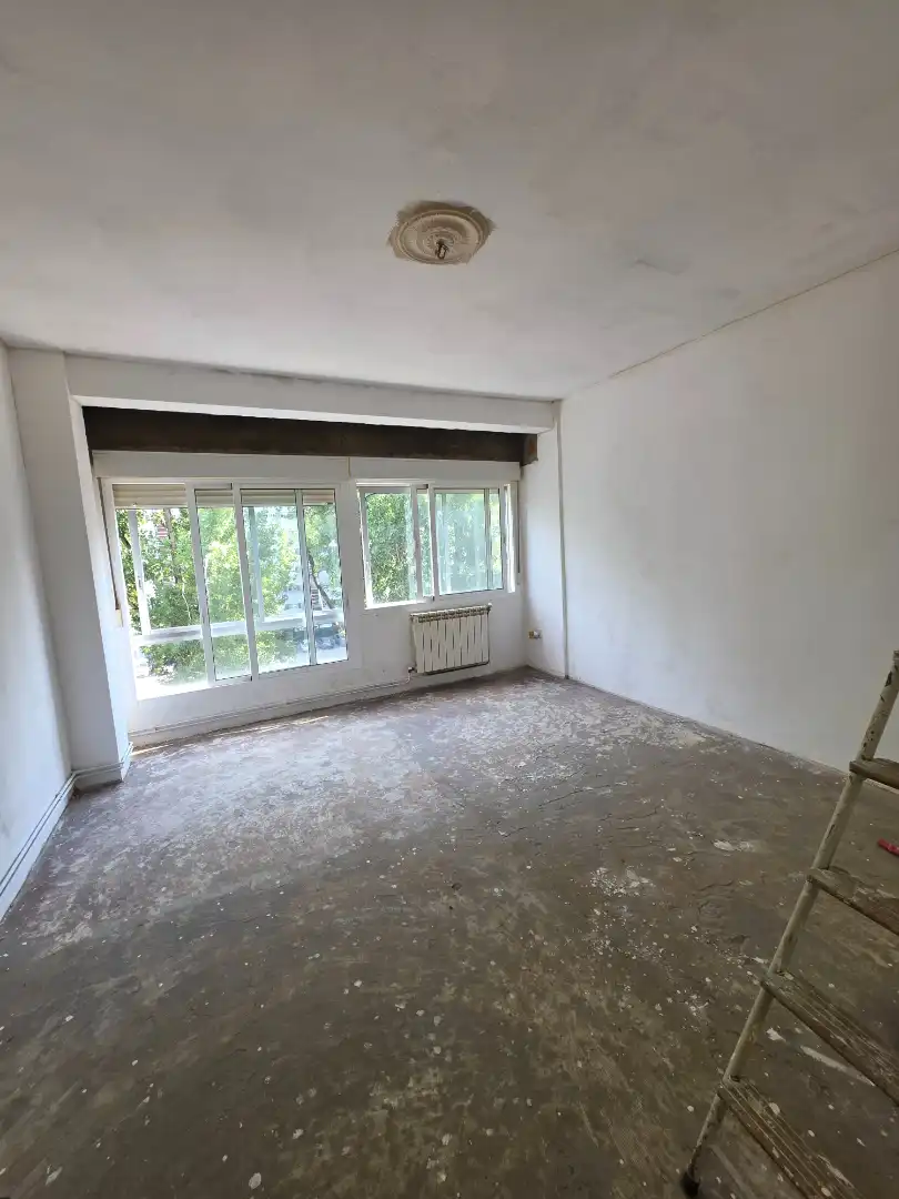 Wohnung zum Verkauf in Ferrol mit Heizung und Ofen