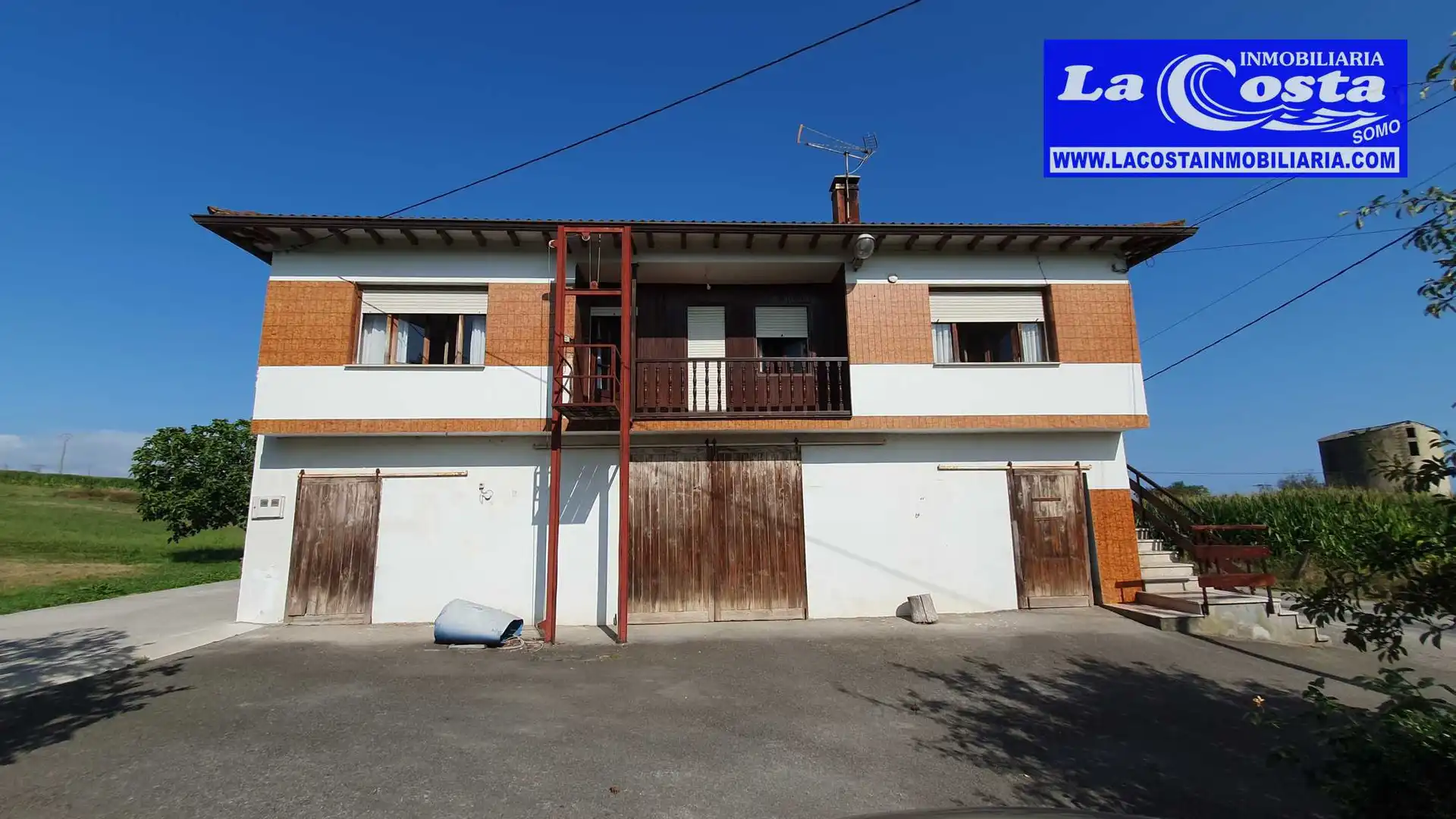 Vista exterior de Casa o chalet en venta en Ribamontán al Mar con Jardín privado y Amueblado