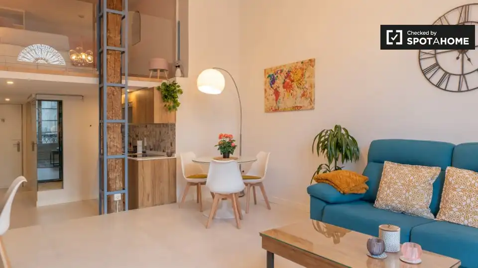 Wohnung mit Terrasse zur Miete in Centro, imagen 4
