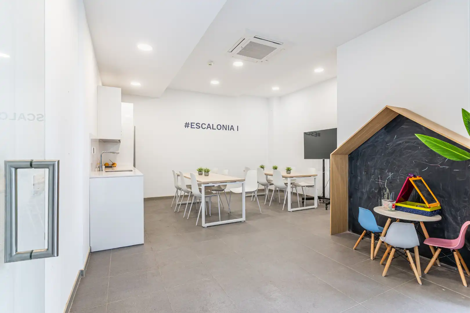 Flat for sale in Las Rozas de Madrid  with Air Conditioner, Heating and Private garden