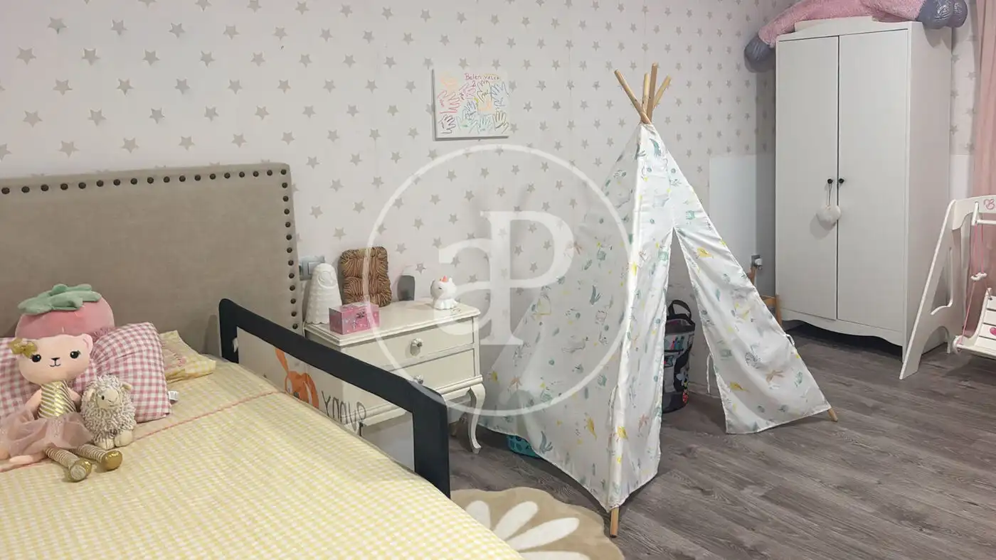 Bedroom of Houses for rent in Elche / Elx  with Air Conditioner, Heating and Private garden