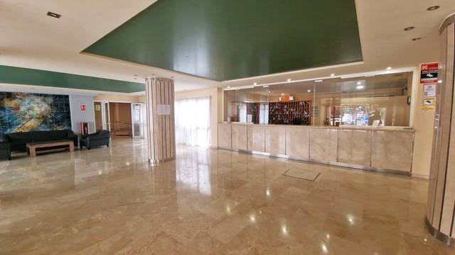 Estudio en Venta en Avenida Gamonal en Parque de la Paloma