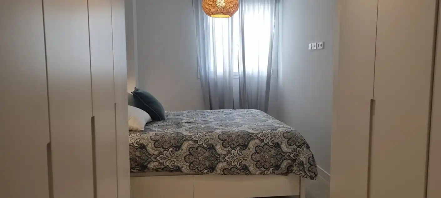 Dormitori de Apartament de lloguer en Vélez-Málaga amb Aire condicionat, Calefacció i Terrassa