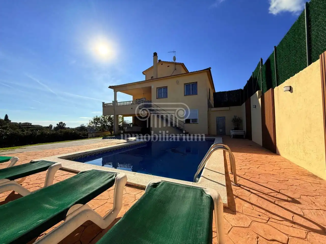 Vista exterior de Casa o xalet en venda en Lloret de Mar amb Calefacció, Jardí privat i Terrassa