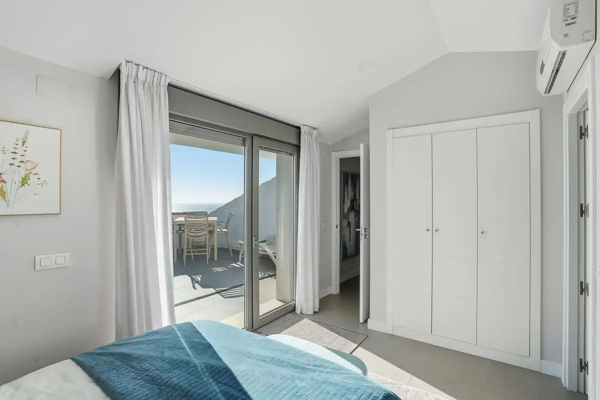 Bedroom of Attic for sale in Benalmádena  with Air Conditioner, Heating and Terrace