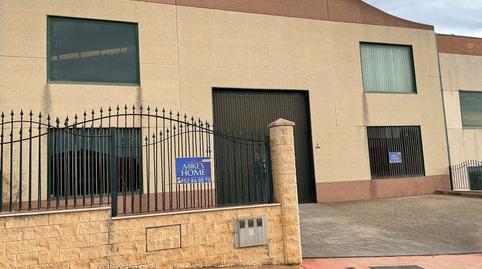 Foto 3 von Fabrikhallen zur Miete in Villanueva de Algaidas, Málaga