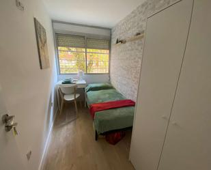 Bedroom of Flat to share in  Madrid Capital  with Air Conditioner and Terrace