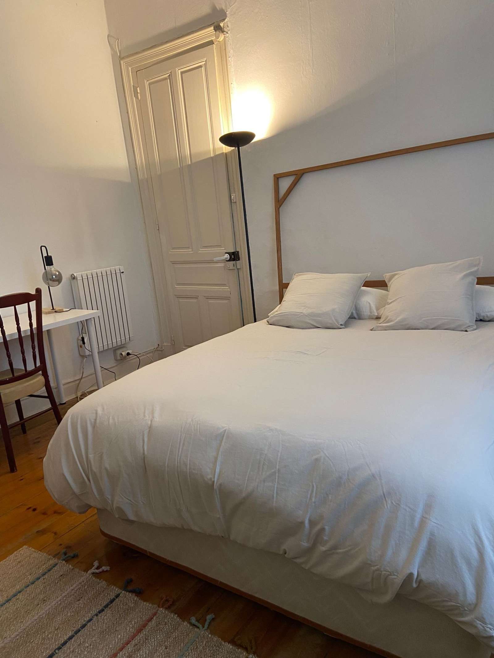 Bedroom of Flat to share in Bilbao   with Air Conditioner, Heating and Terrace