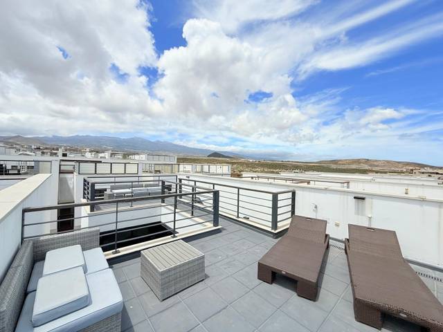 Casa adosada en Alquiler en Calle Mar Cantábrico en El Médano