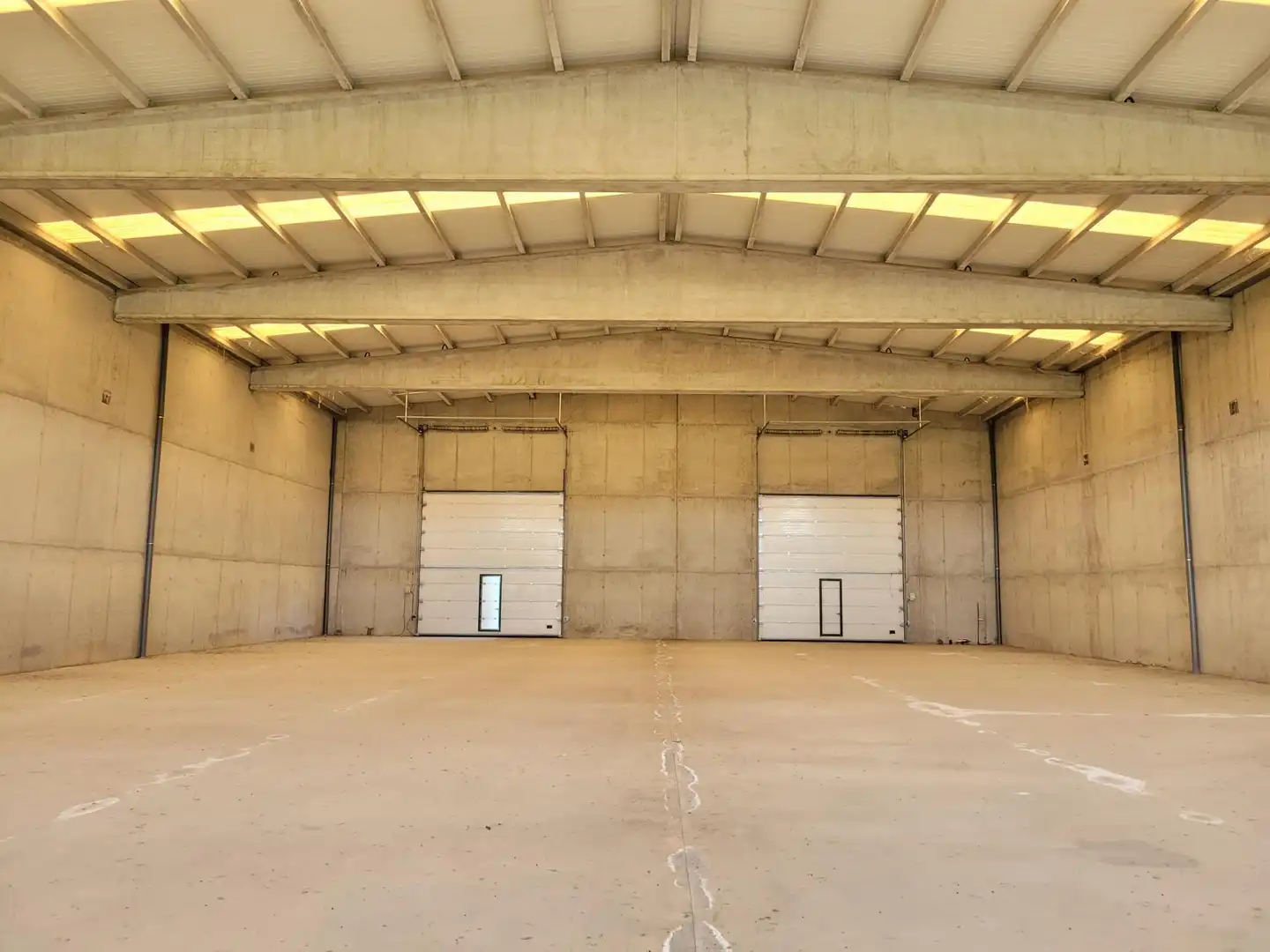 Exterior view of Industrial buildings for sale in Bellvís