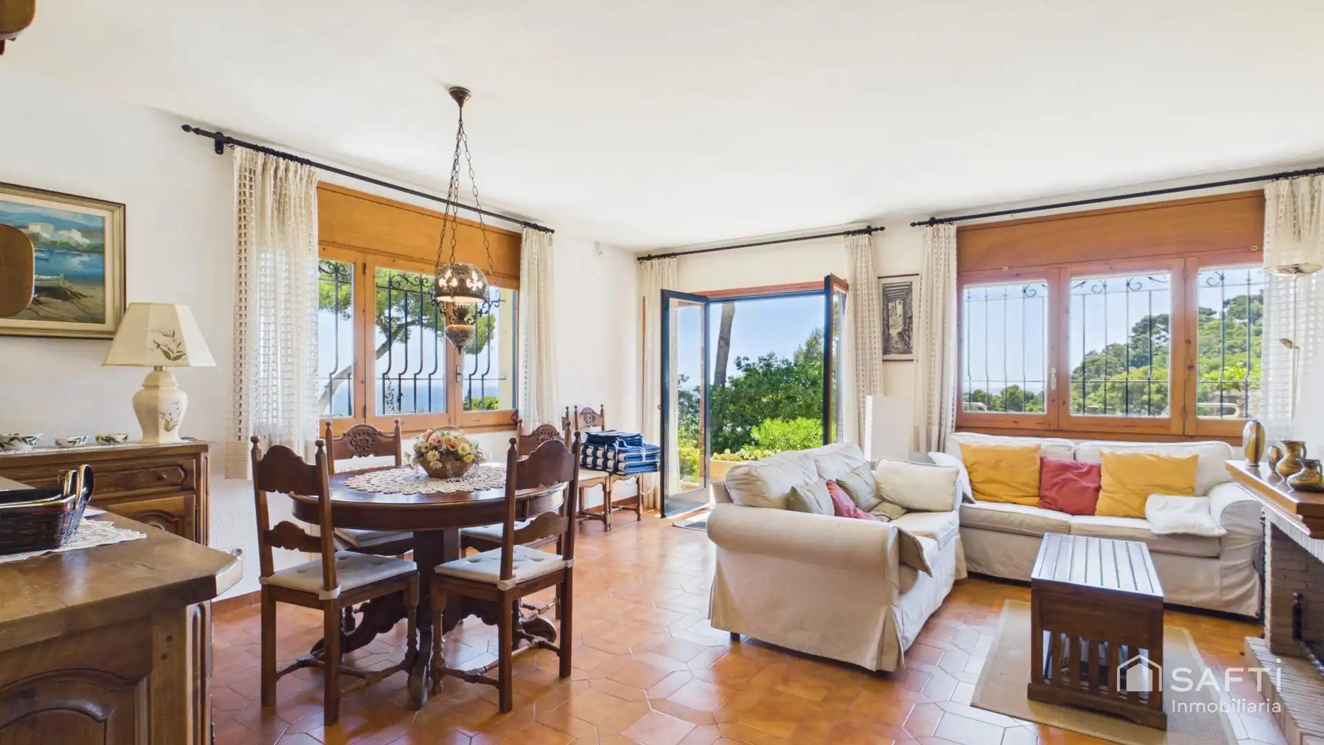 Living room of Detached homes for sale in Palafrugell  with Air Conditioner, Heating and Terrace