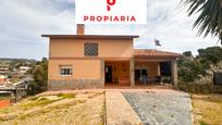 Vista exterior de Casa o xalet en venda en Vallirana amb Calefacció, Jardí privat i Terrassa