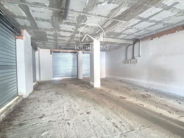 Local comercial en venda a PRAT DE LA RIBA