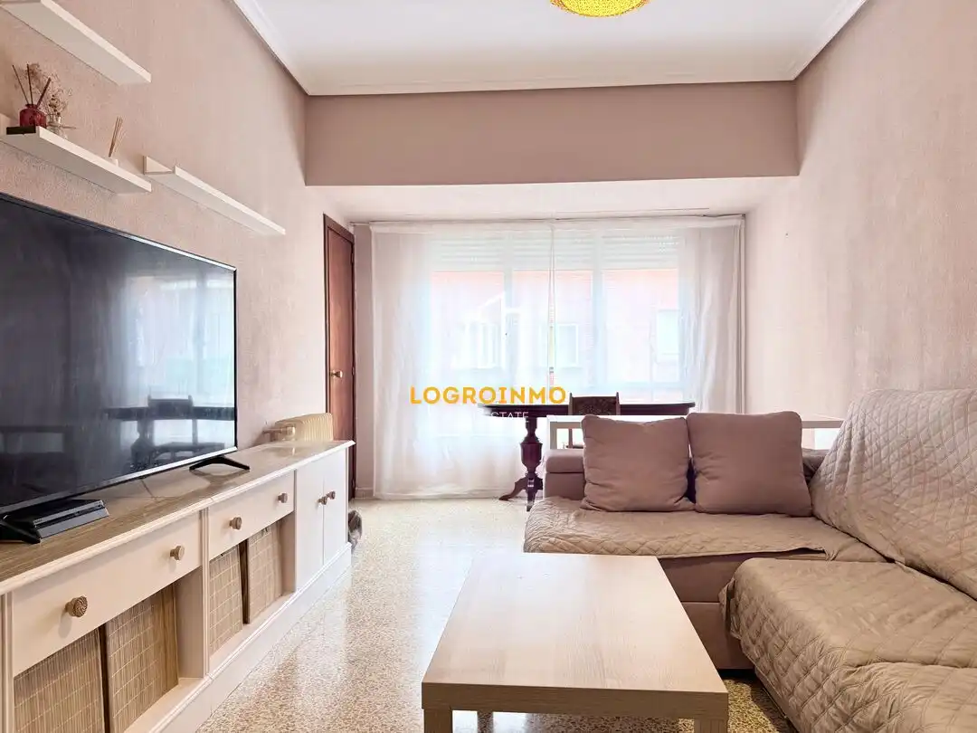Living room of Flat for sale in  Logroño  with Heating and Terrace