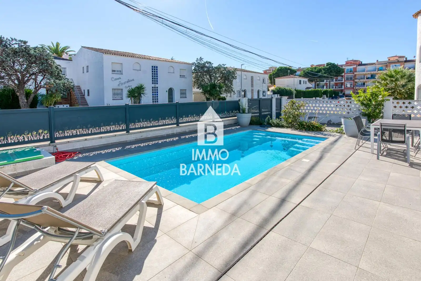 Vista exterior de Casa o chalet en venta en Empuriabrava con Aire acondicionado, Calefacción y Jardín privado
