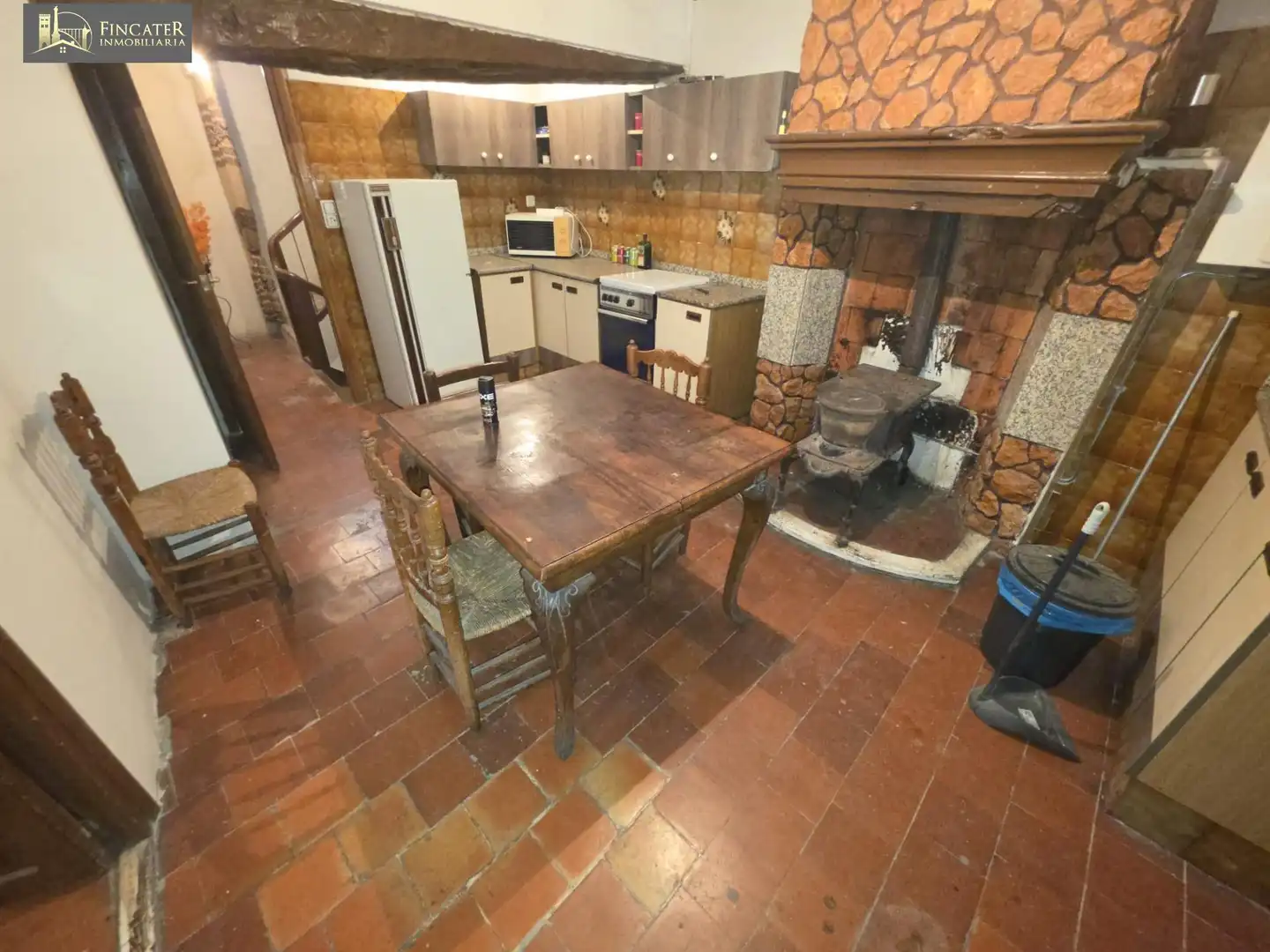 Cuina de Finca rústica en venda en Albarracín amb Terrassa