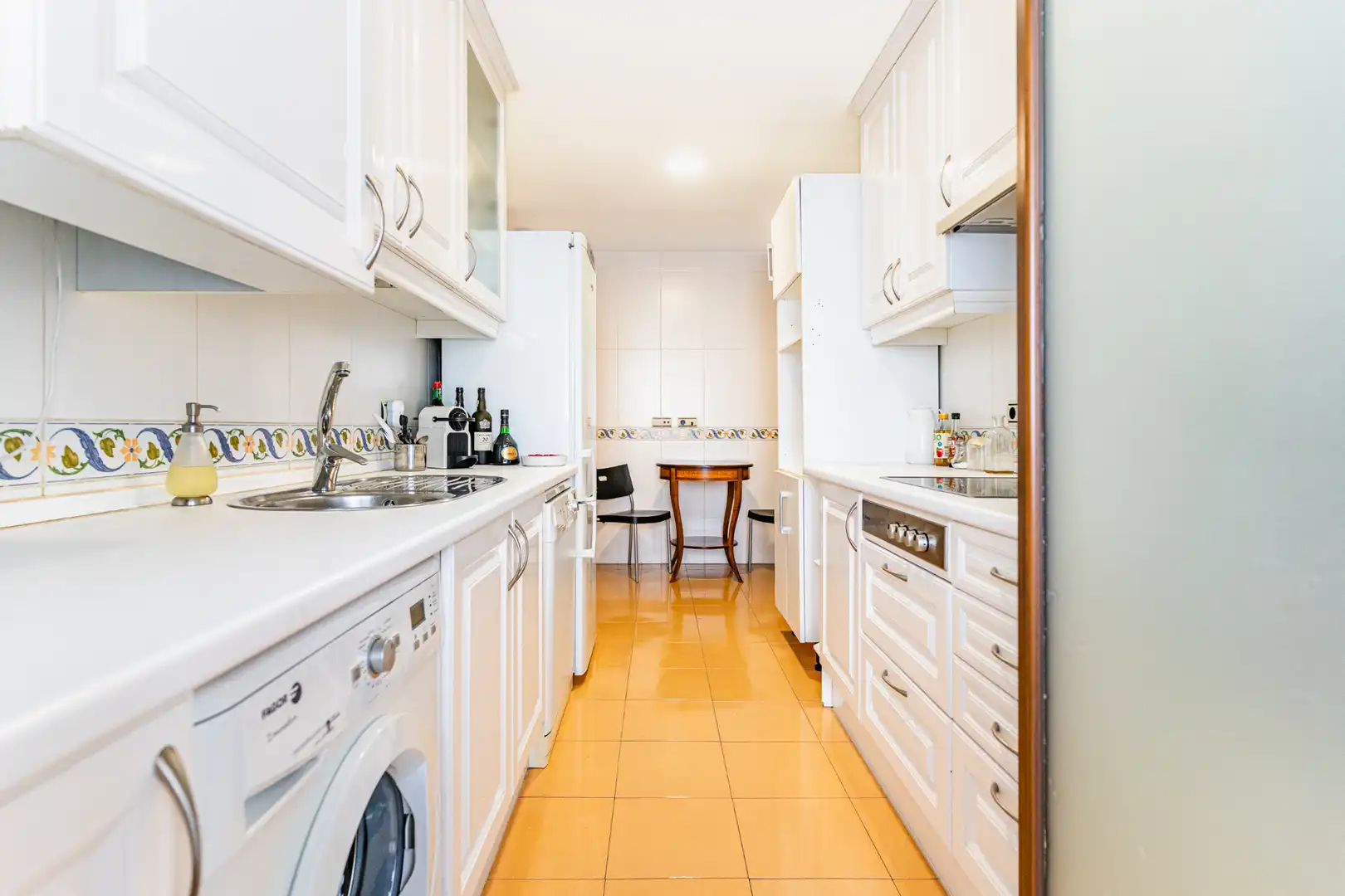 Cocina de Ático en venta en Majadahonda con Aire acondicionado, Calefacción y Jardín privado