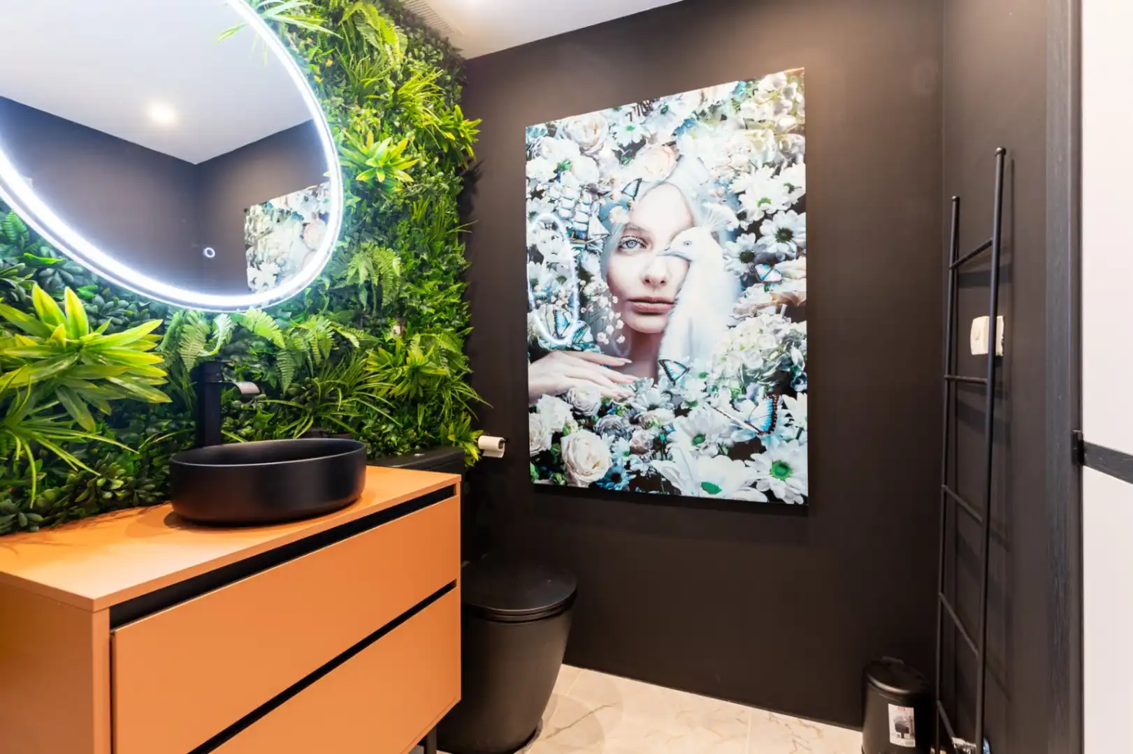 Badezimmer von Wohnungen zur Miete in Marbella mit Klimaanlage, Heizung und Terrasse