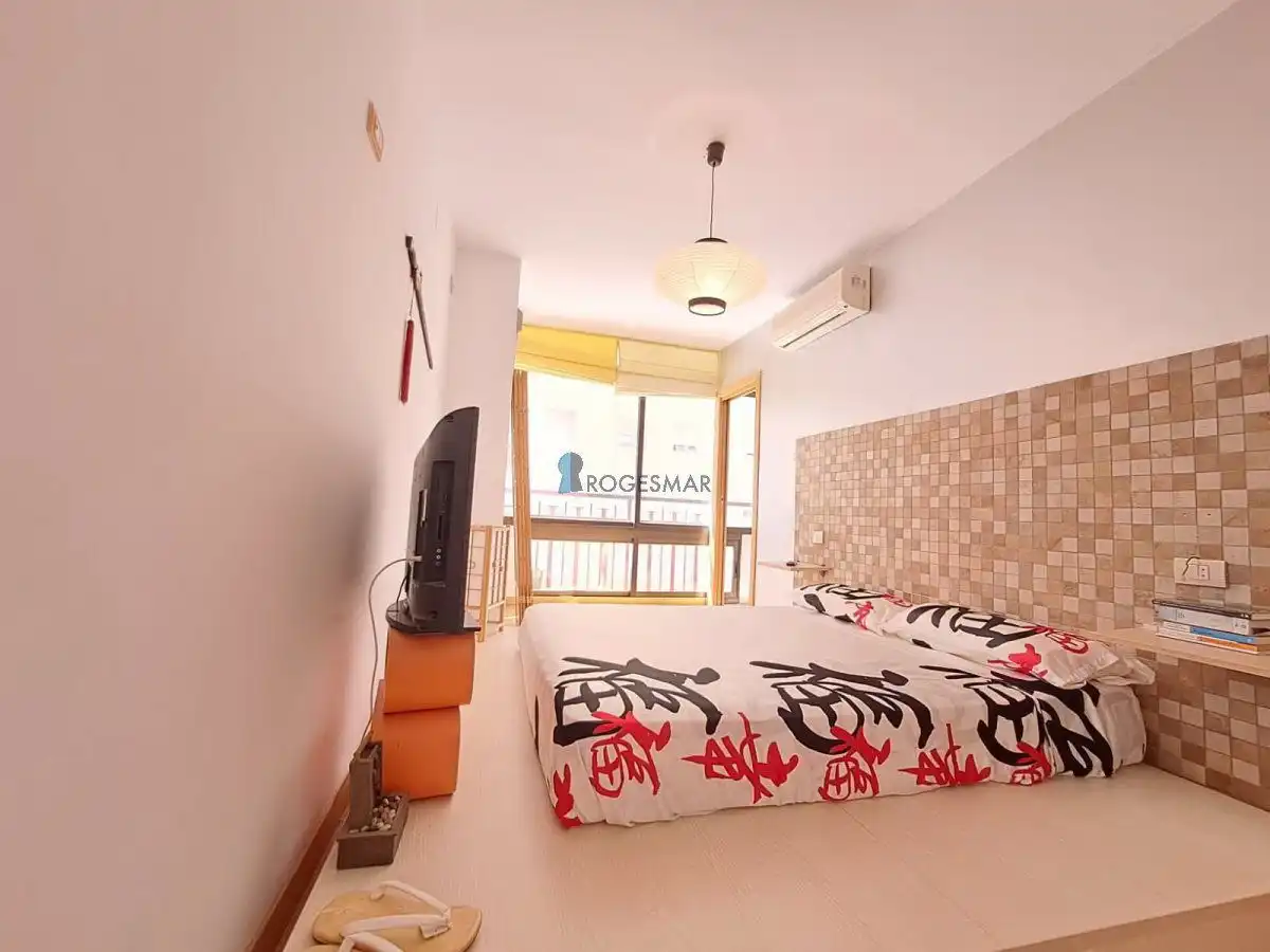 Habitación de Apartamento en venta en Benicasim / Benicàssim con Trastero y Piscina comunitaria