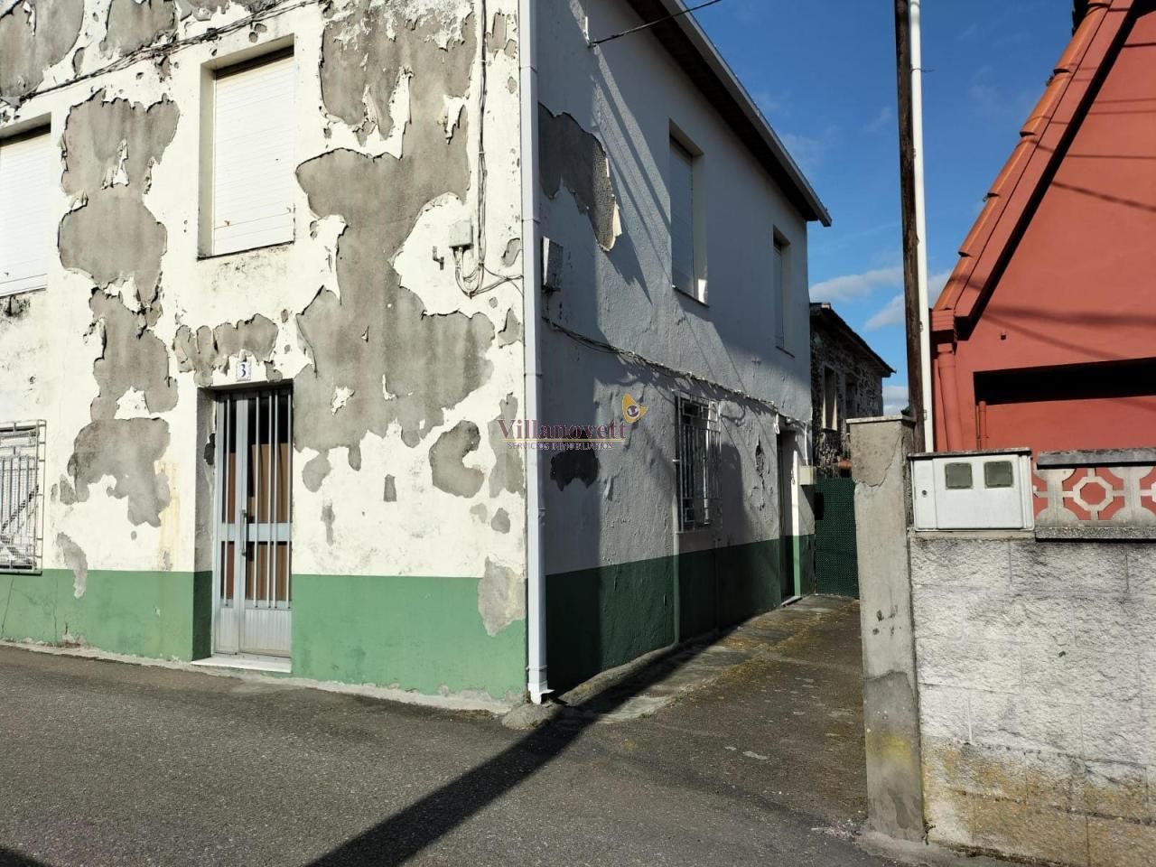 Vista exterior de Casa o xalet en venda en Vigo  amb Jardí privat