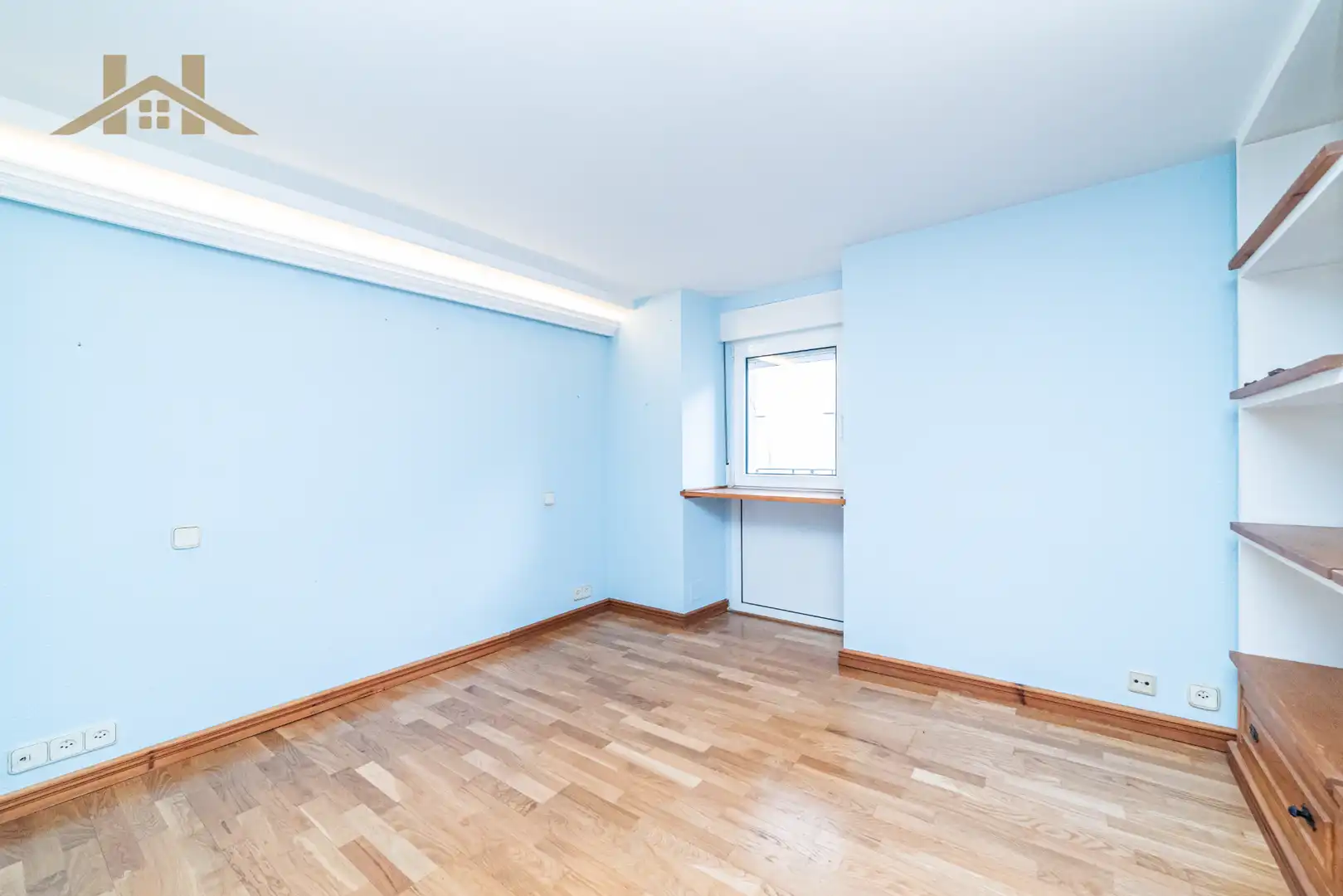 Flat for sale in San Lorenzo de El Escorial  with Balcony