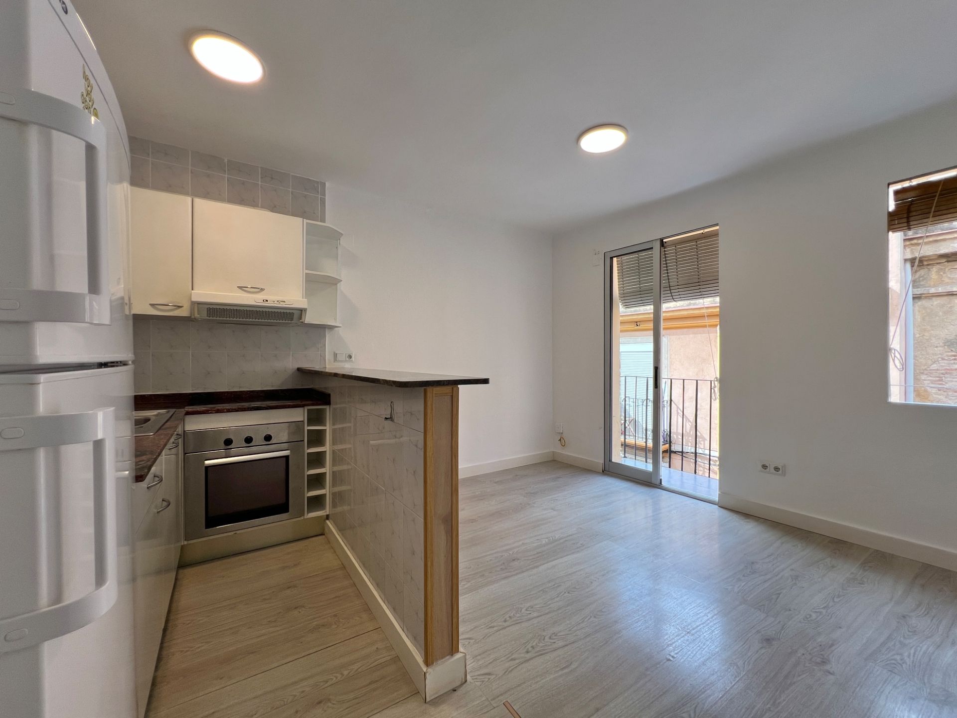 Flat to rent in Carrer de Sant Esteve, 3, Centre