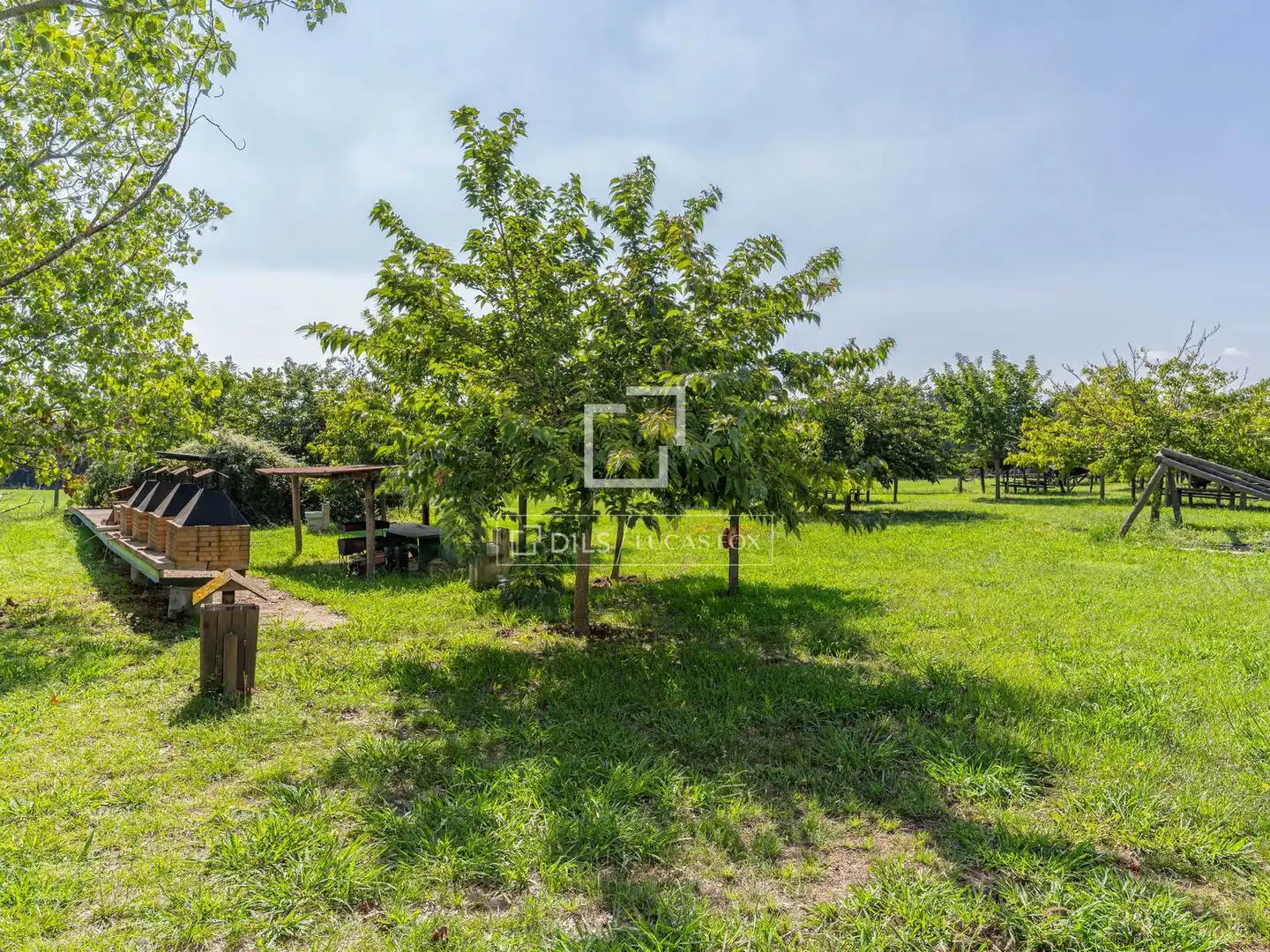 Country homes for sale in Breda  with Air Conditioner, Heating and Private garden
