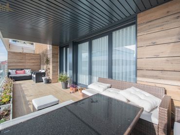 Flat with pool for sale in Calle Monte Perdido